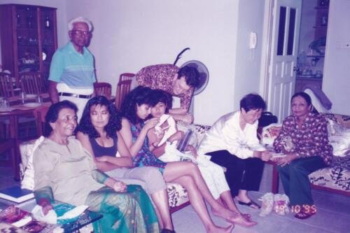 1995: Seated L to R:  Mrs Ambi, Sharmini, Rohini, Nalini, Mary, LeelaStanding: Ambi, Eric